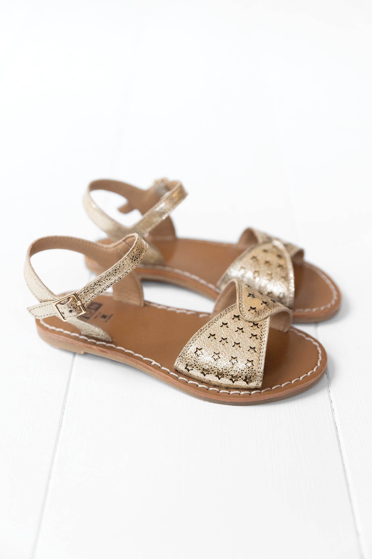 Sandals - Sandy perfo platinum