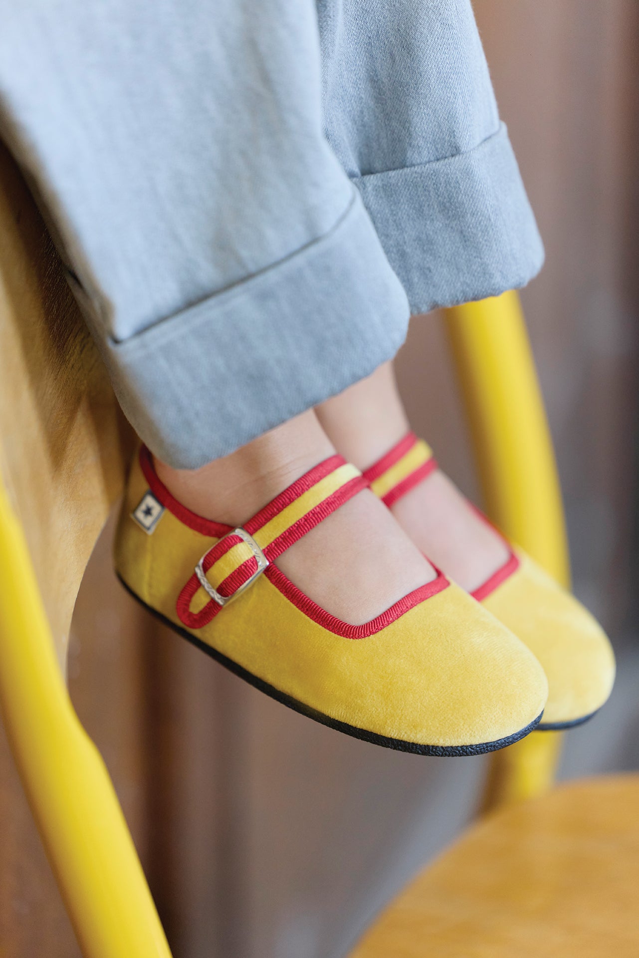 Slippers - Jan Yellow Retroe